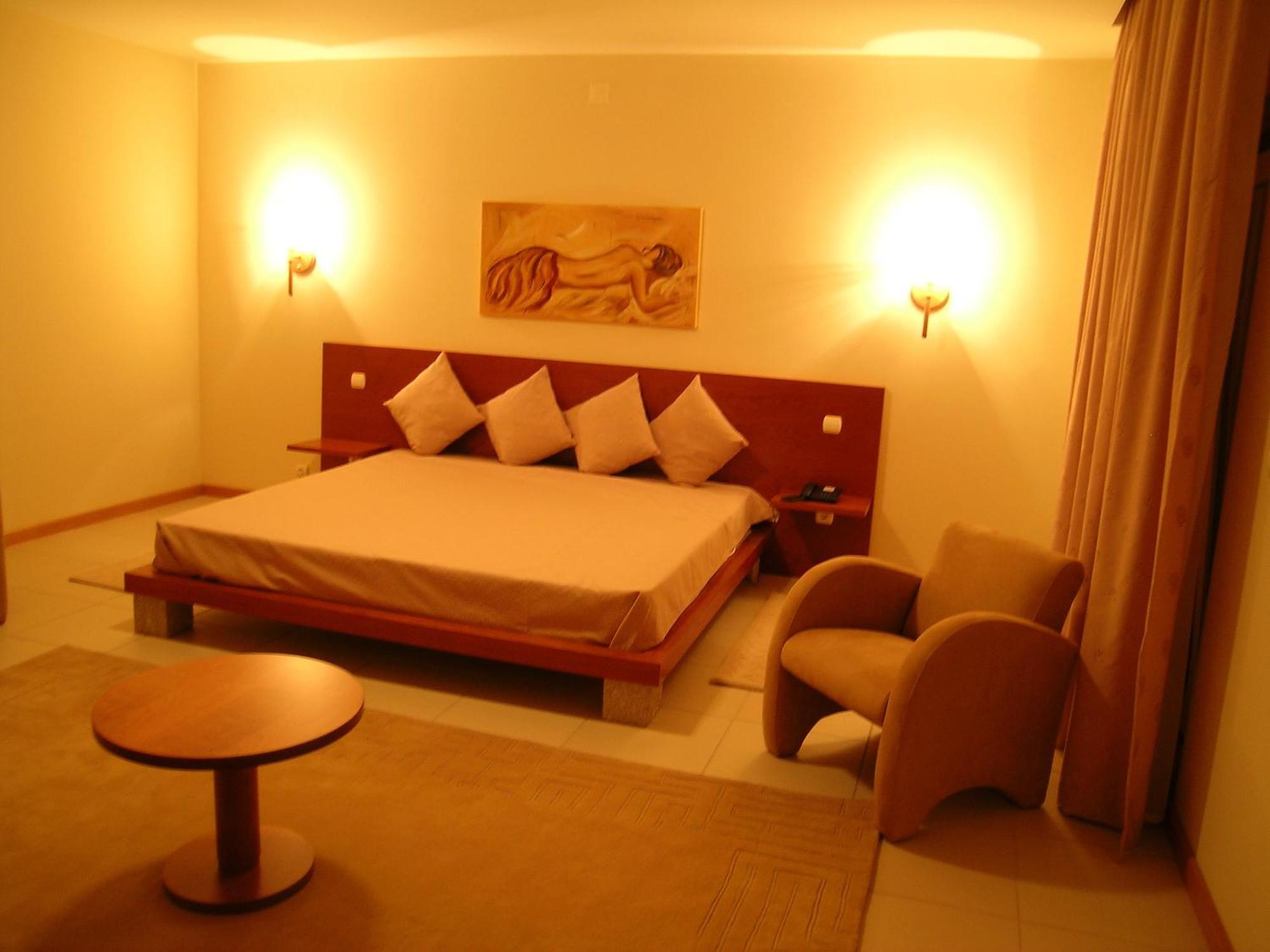 Hotel Pombeira غوآردا الغرفة الصورة